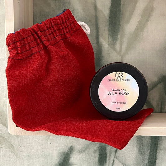 Savon noir à la rose + gant exfoliant